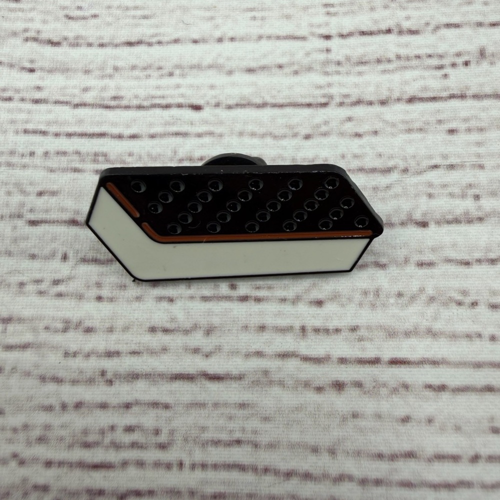 Ice cream sandwich enamel Pin